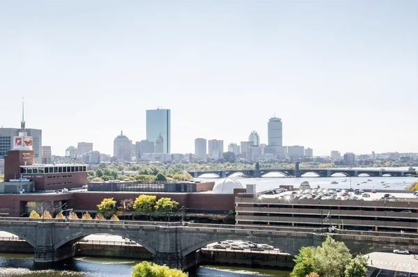 $4,500 | 10 Museum Way, Unit 1221, Cambridge, MA 02141