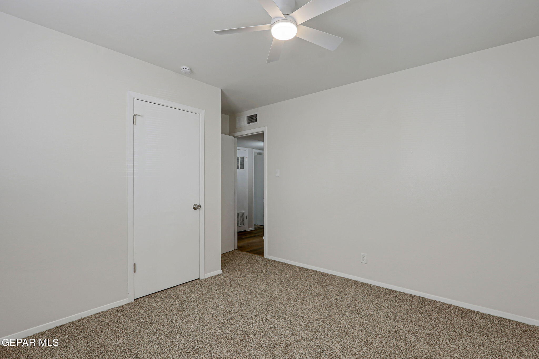 2801 Dunoon Drive El Paso, TX 79925 - Photo 36 of 41 a view of an empty room