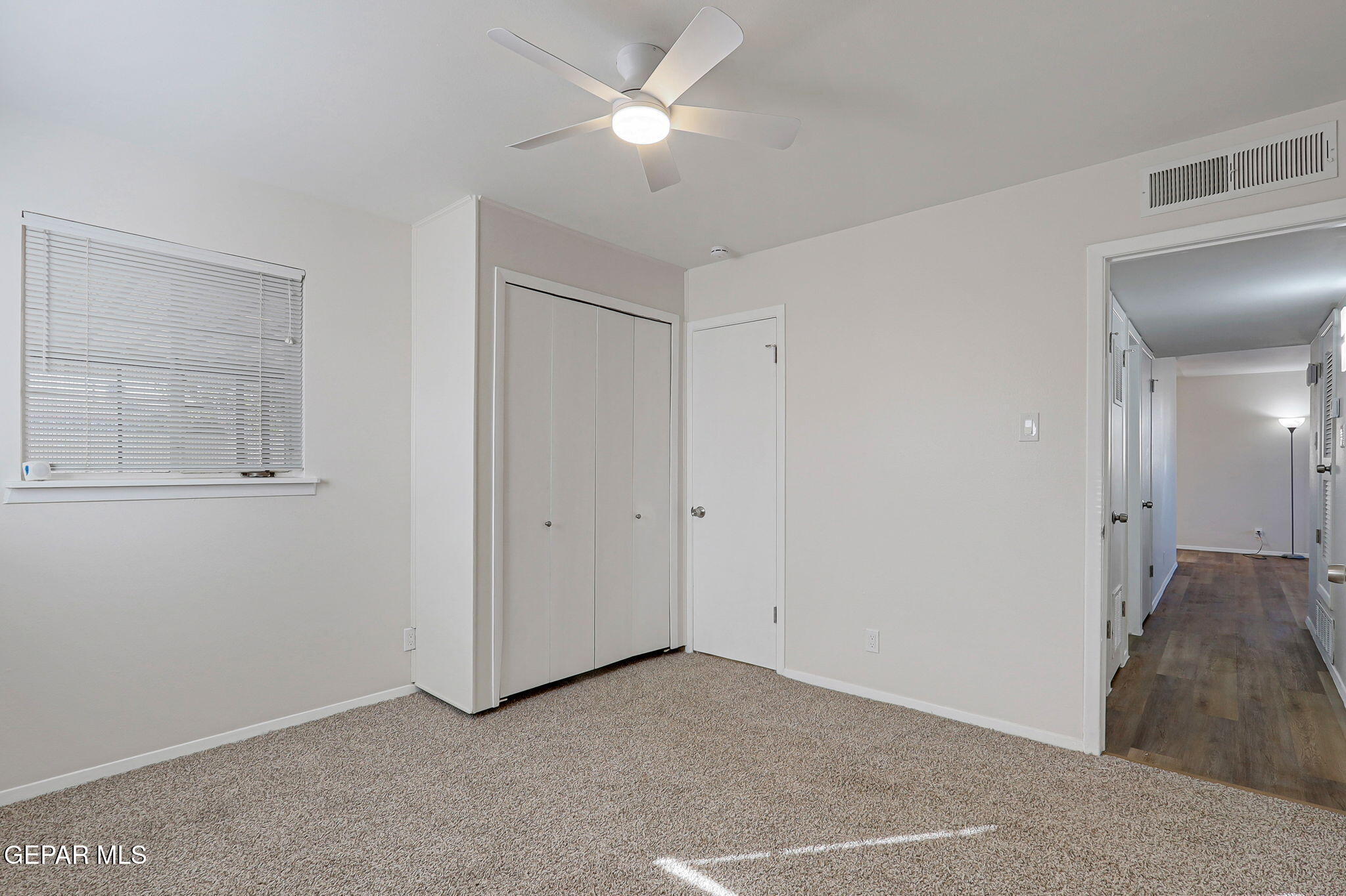 2801 Dunoon Drive El Paso, TX 79925 - Photo 38 of 41 a view of an empty room