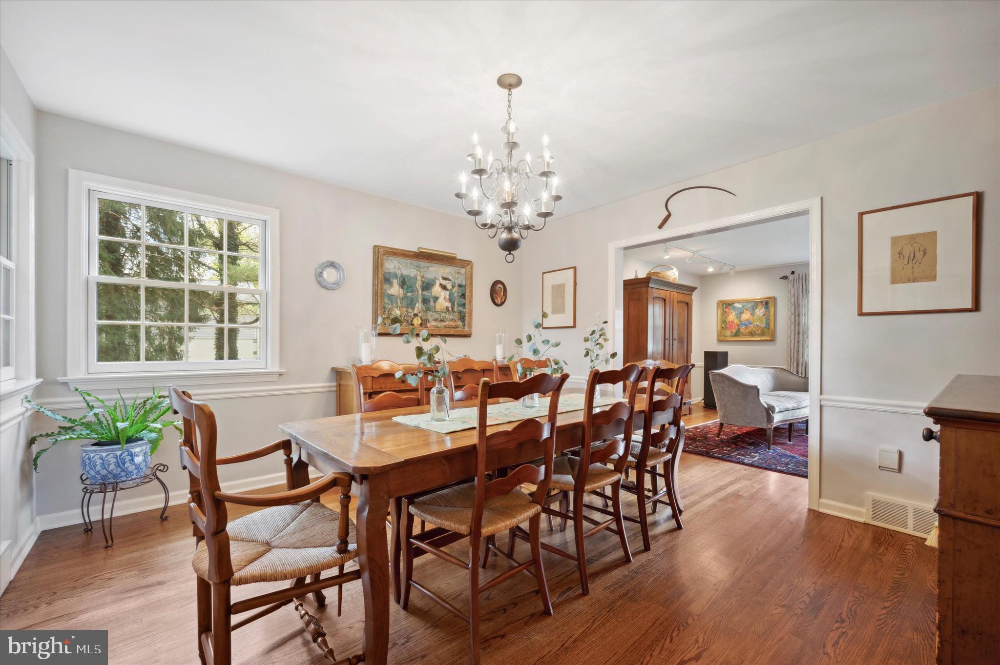 6 Oakford Road Wayne, PA 19087 - Photo 9 of 31 Dining Room