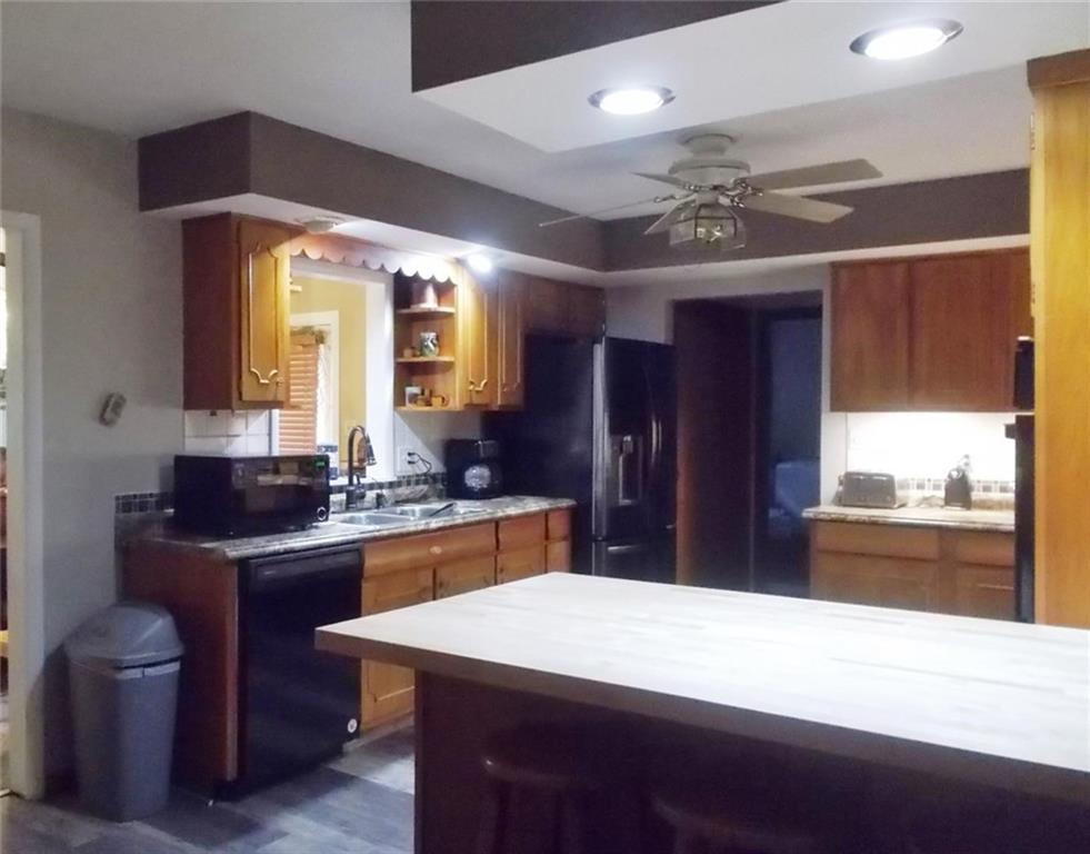 835 East Redding Road Seymour, IN 47274 - Photo 8 of 22