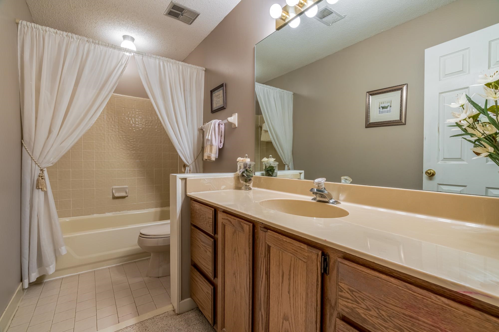 1886 Allenby Road Germantown, TN 38139 - Photo 20 of 25 Gallery Image 20