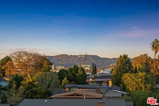 $7,995 | 307 North Wilton Place, Los Angeles, CA 90004