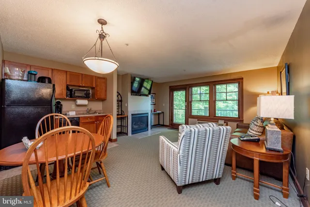 $239,900 | 565 Glendale Road, Unit 106B, Oakland, MD 21550