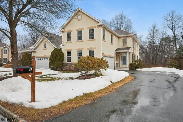 $765,000 | 6 Brown Court, Chester, NJ 07930