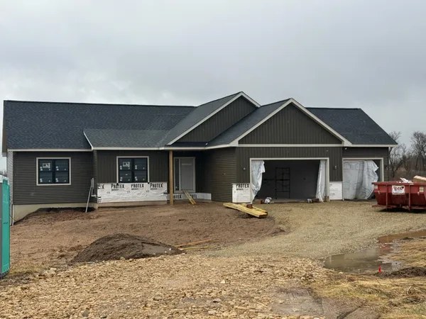 $720,000 | 487 146th Avenue, Somerset, WI 54025