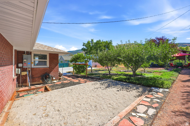 1180 North 400 East Bountiful, UT 84010 - Photo 41 of 50 Yard