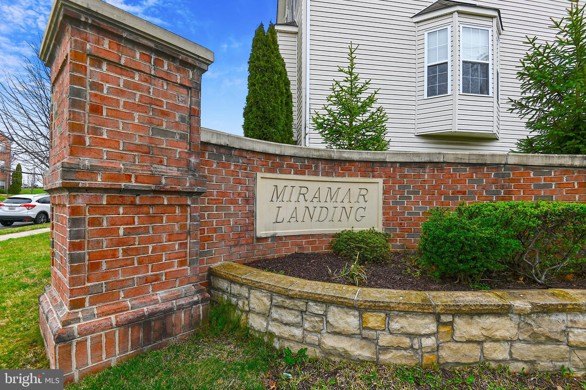 9601 Community Drive Baltimore, MD 21220 - Photo 3 of 39