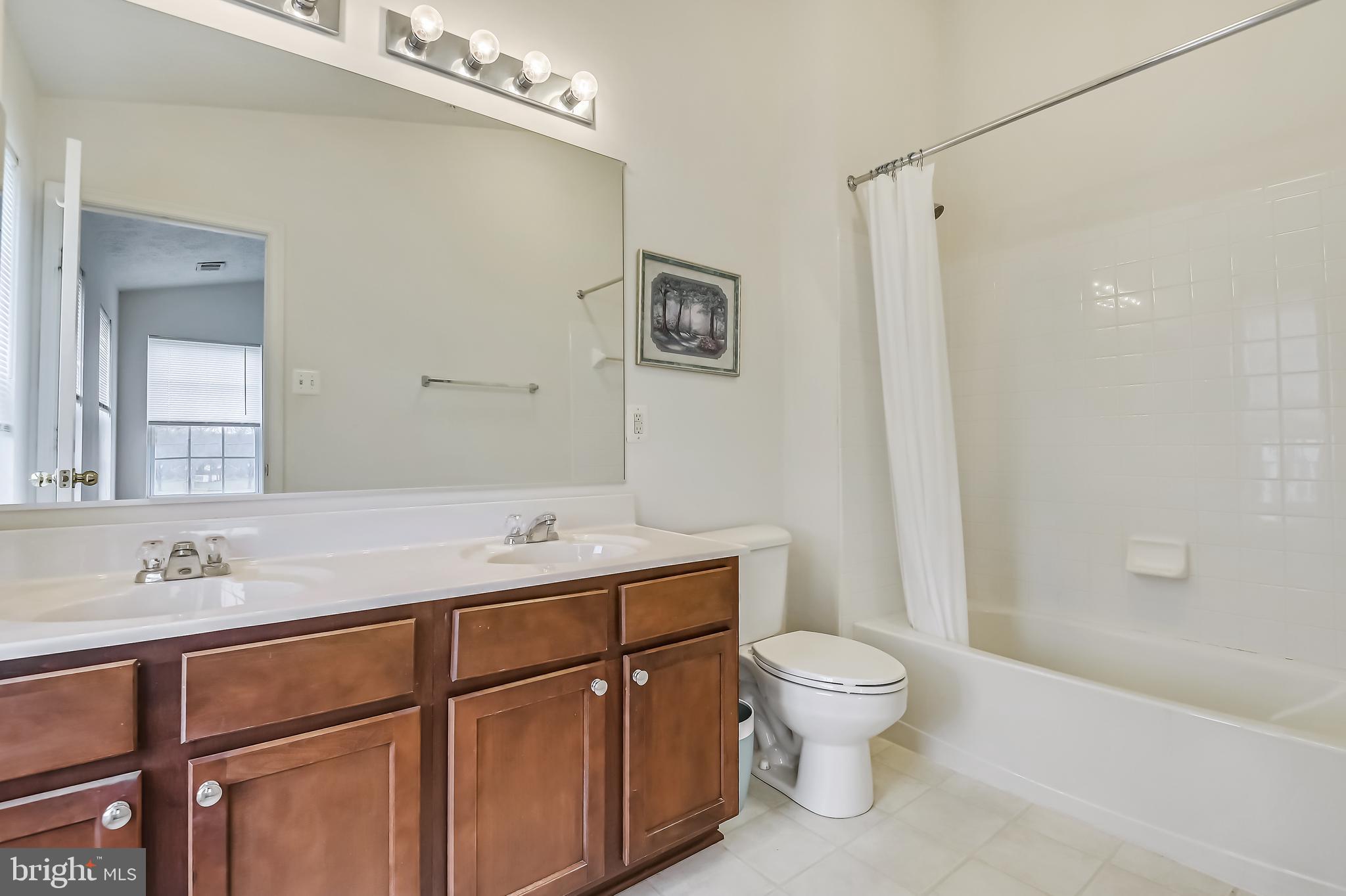 9601 Community Drive Baltimore, MD 21220 - Photo 35 of 39