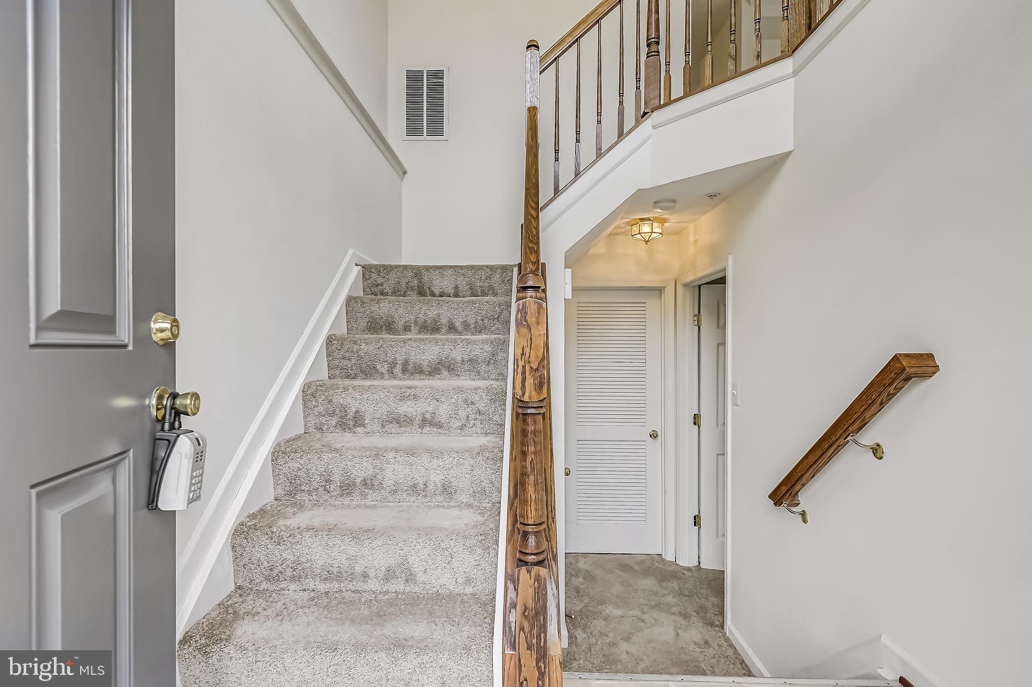 9601 Community Drive Baltimore, MD 21220 - Photo 7 of 39