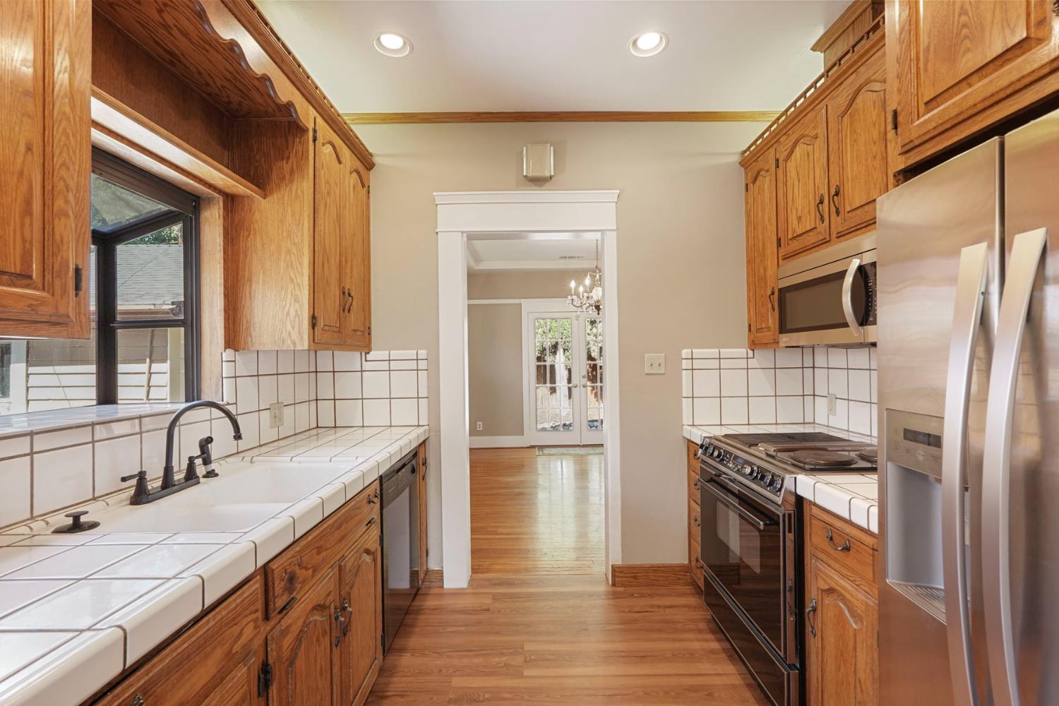 411 Bedford Road Stockton, CA 95204 - Photo 21 of 45