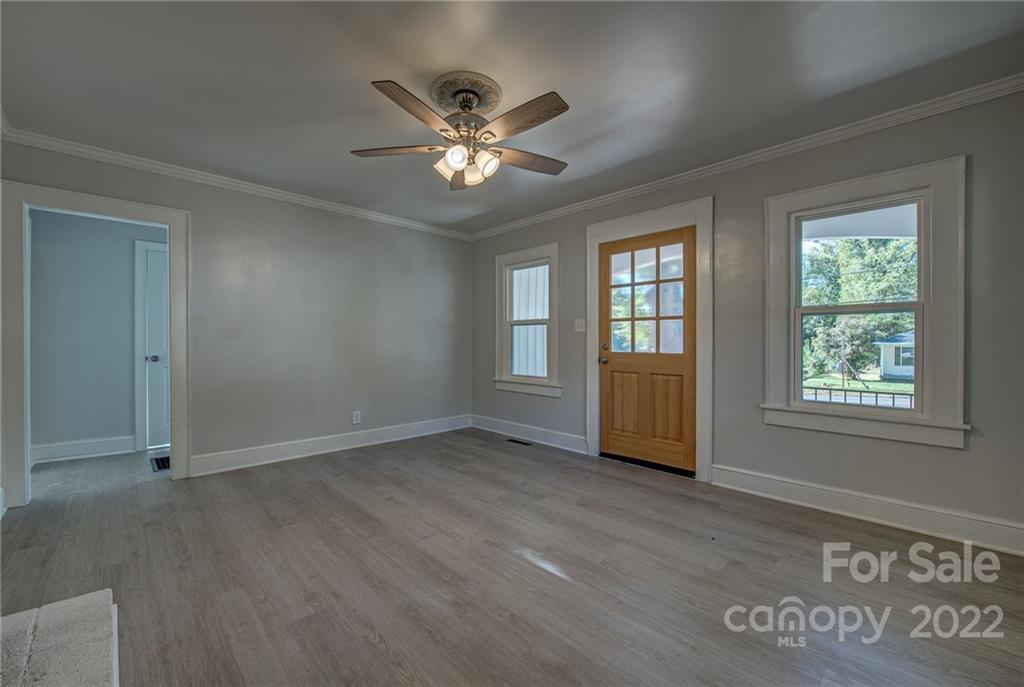 813 Kings Road Shelby, NC 28150 - Photo 6 of 23 Gallery Image 6