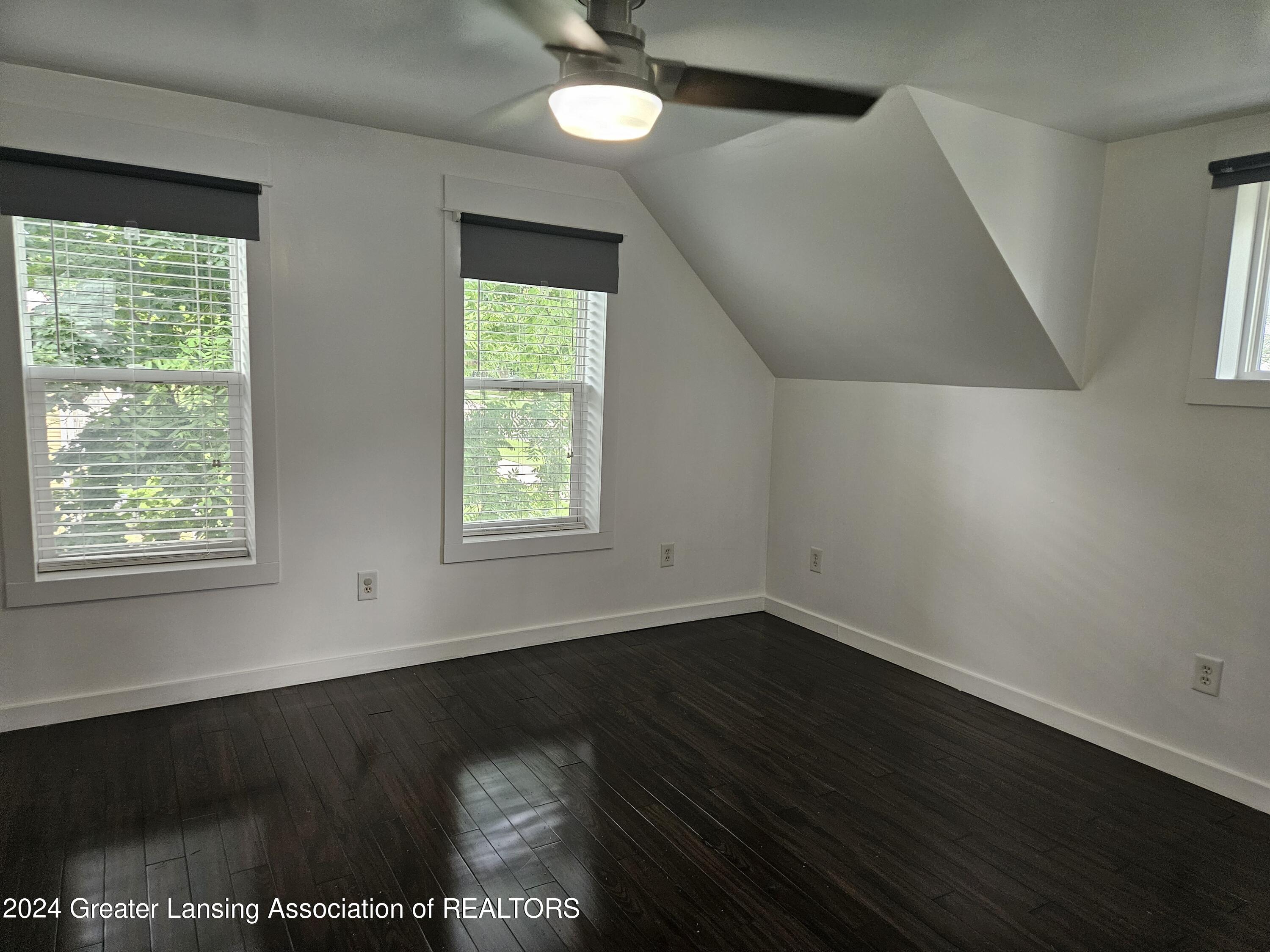 2048 Hamilton Road Okemos, MI 48864 - Photo 22 of 39 Primary bedroom