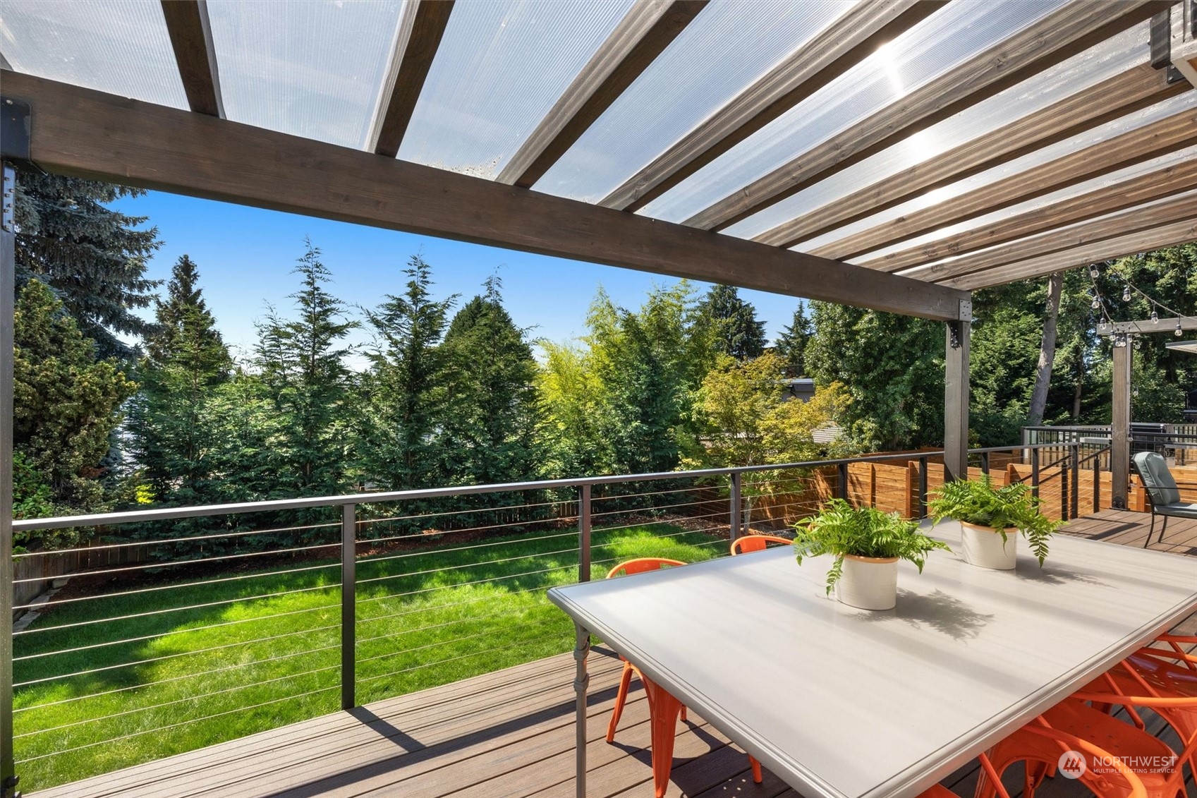 331 8th Avenue Kirkland, WA 98033 - Photo 16 of 40 a view of sitting area with furniture in front of it