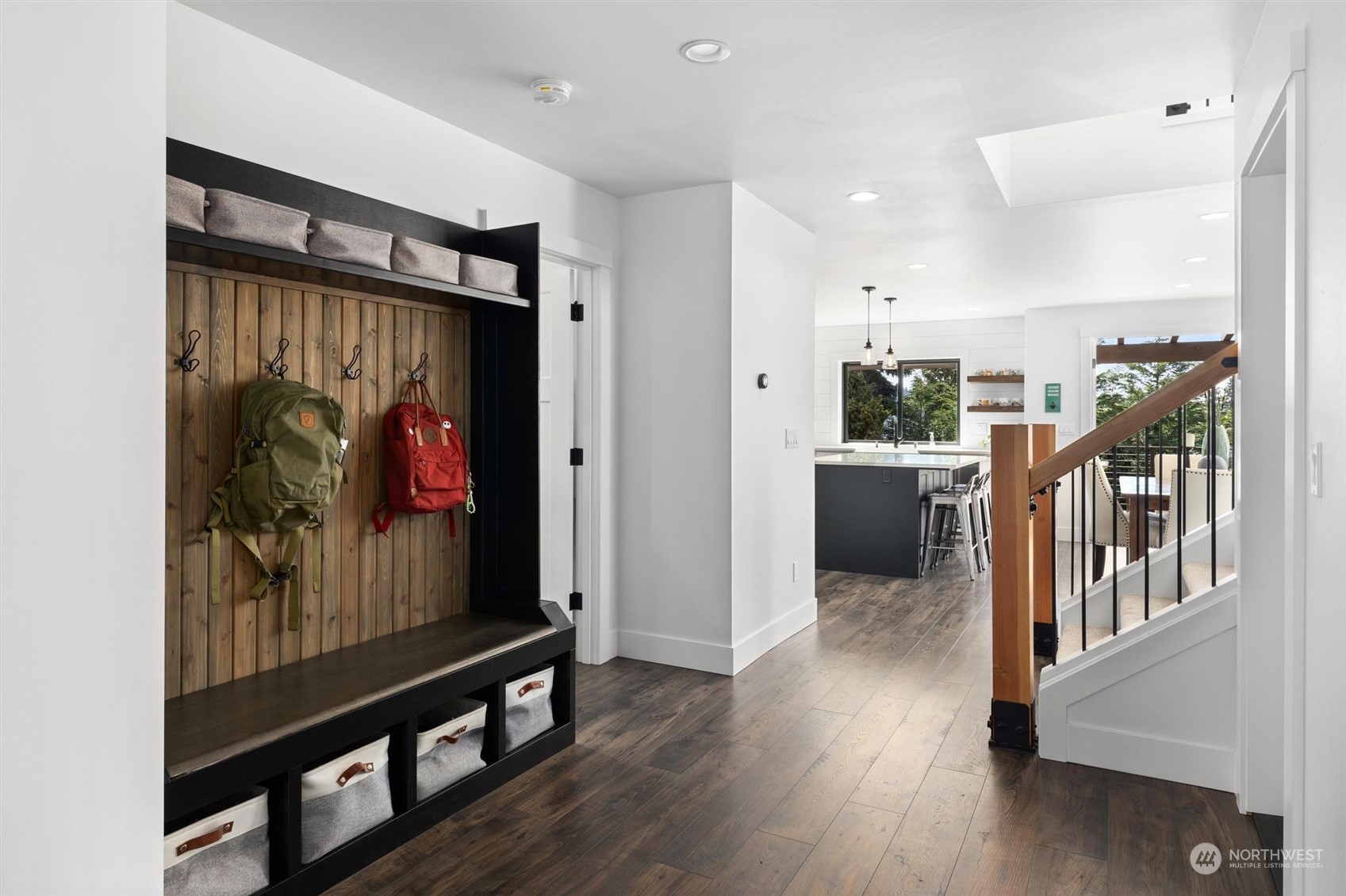 331 8th Avenue Kirkland, WA 98033 - Photo 3 of 40 a living room with furniture and a flat screen tv