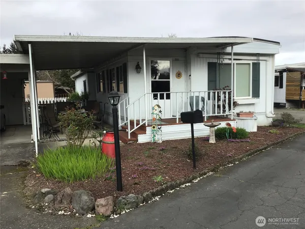 $52,500 | 5210 71st Ave Court East, Unit 33, Puyallup, WA 98371