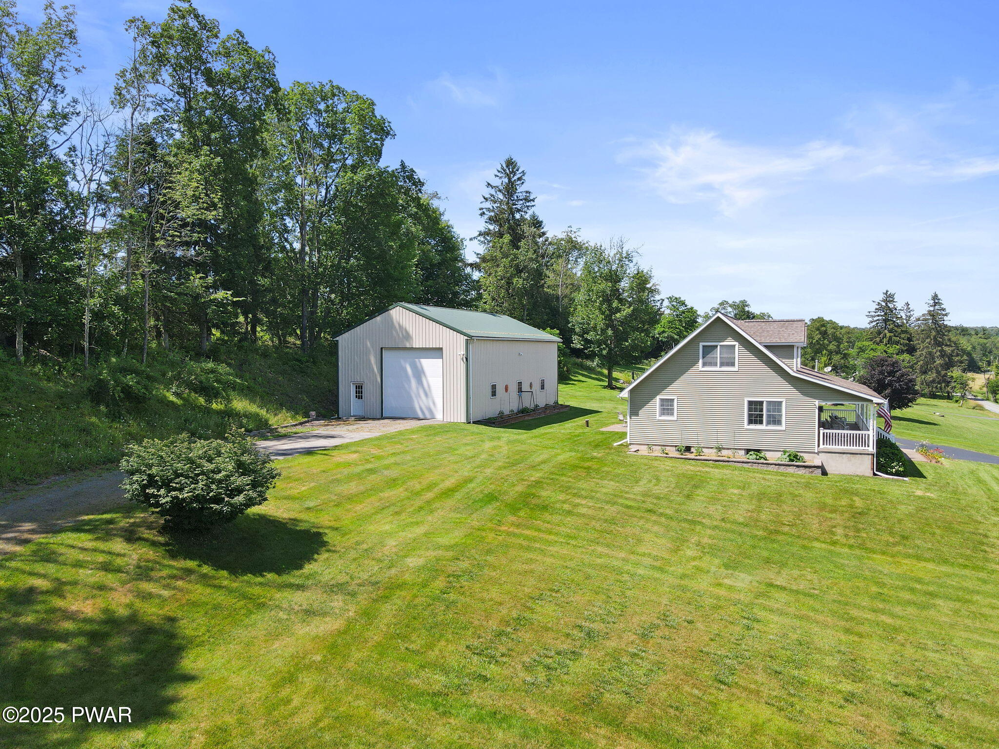 329 Torrey Road Honesdale, PA 18431 - Photo 5 of 62 329 Torrey Road