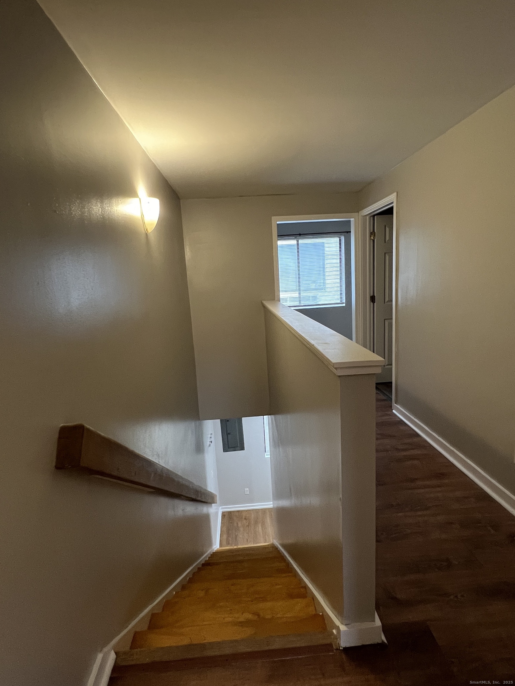 385 Putnam Avenue, Unit 35 Hamden, CT 06517 - Photo 10 of 17 a view of entryway