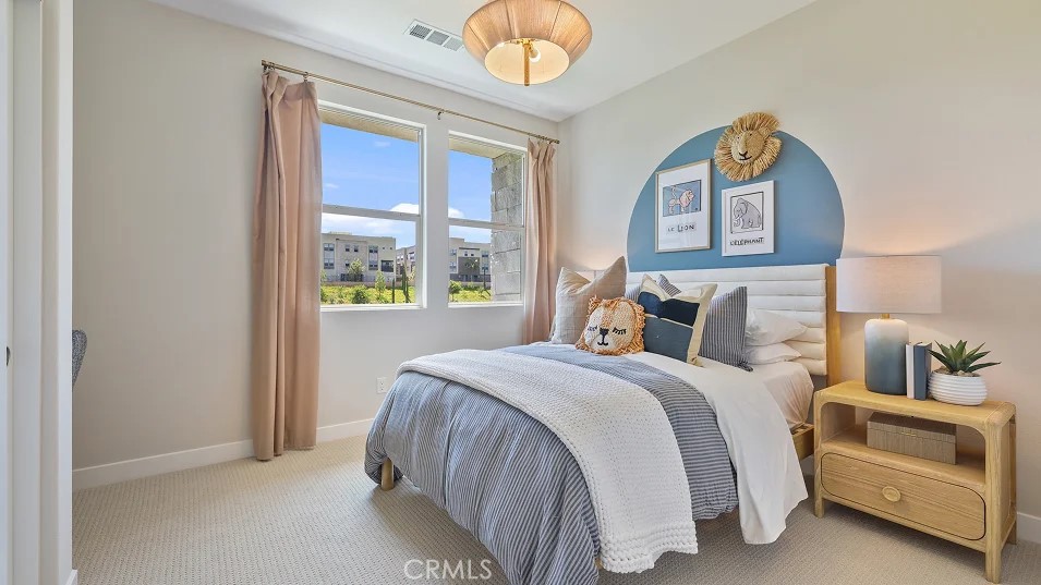 955 Walnut Terrace Montebello, CA 90640 - Photo 19 of 34 Photos shown are of model only- not actual homesite.