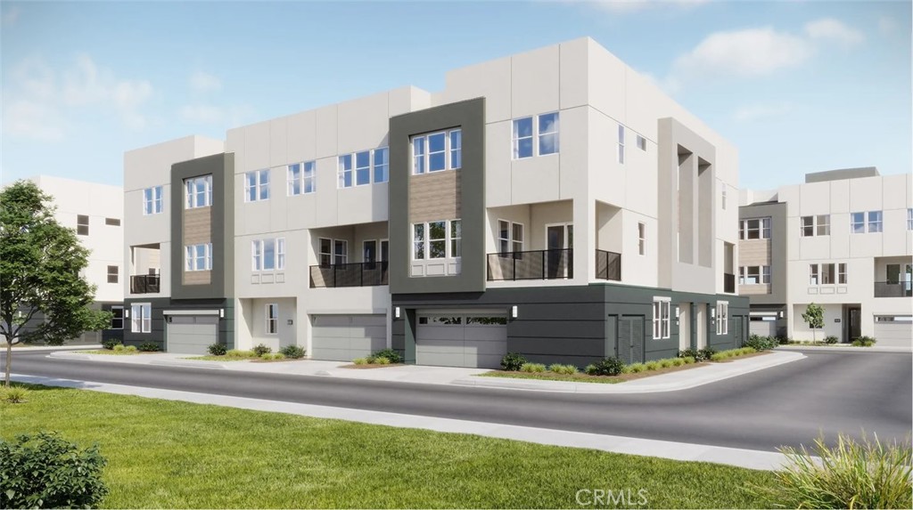 955 Walnut Terrace Montebello, CA 90640 - Photo 27 of 34 Photos shown are of model only- not actual homesite.