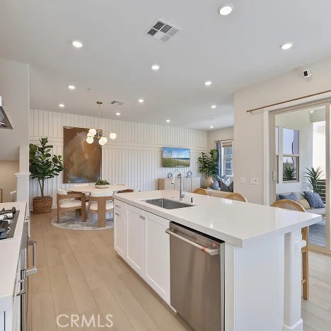 955 Walnut Terrace Montebello, CA 90640 - Photo 6 of 34 Photos shown are of model only- not actual homesite.