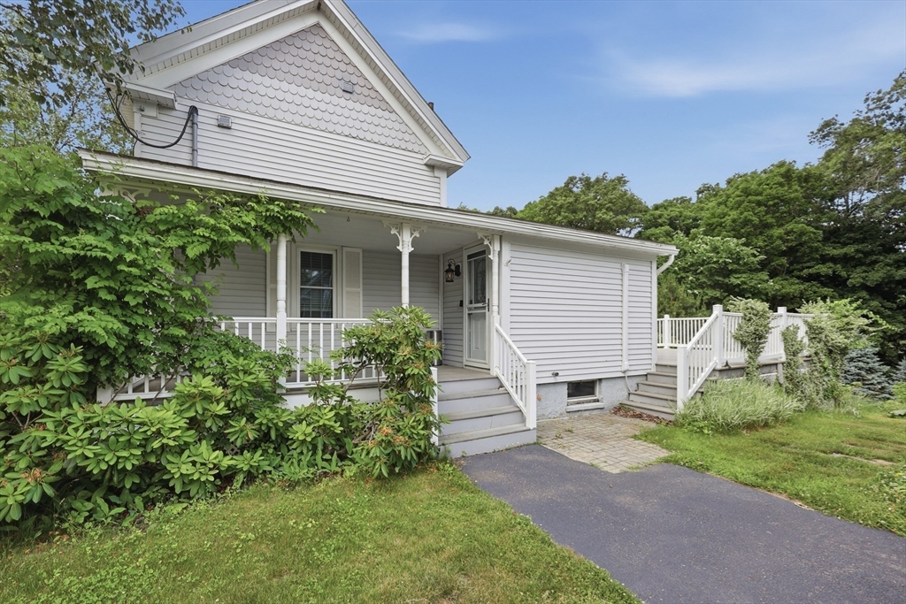 346 Oak Street Clinton, MA 01510 - Photo 19 of 23