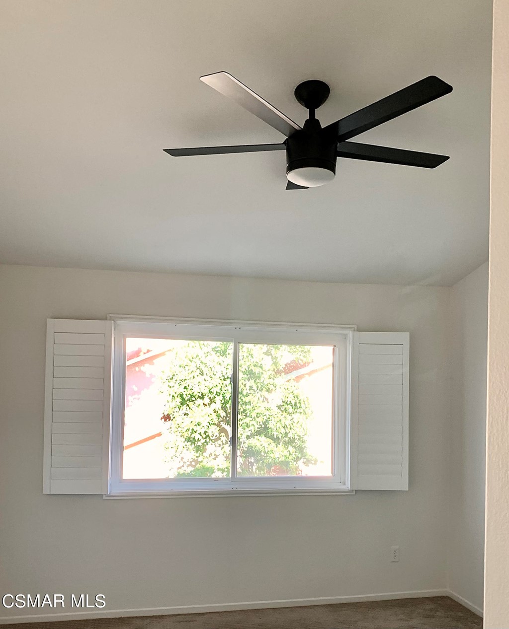 468 Pavarotti Drive Oak Park, CA 91377 - Photo 14 of 17 a view of a room that has a window in it