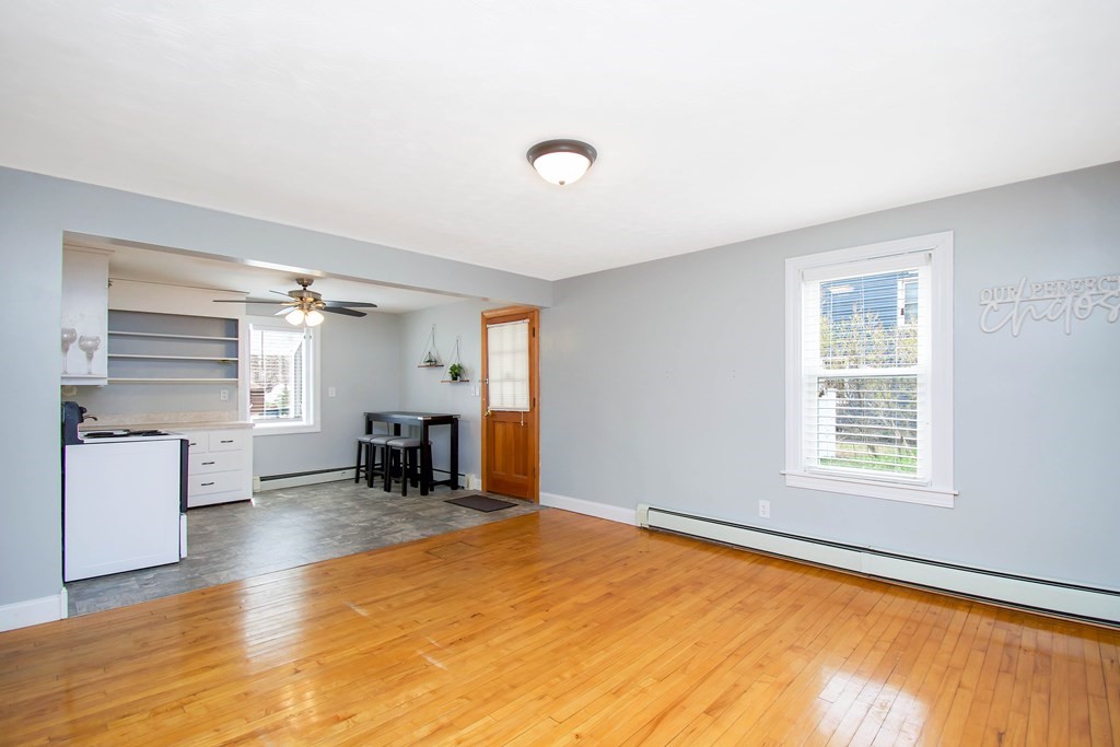 33 Highland Park Road Rutland, MA 01543 - Photo 12 of 36