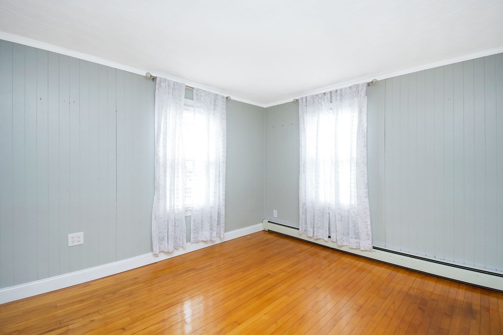 33 Highland Park Road Rutland, MA 01543 - Photo 17 of 36
