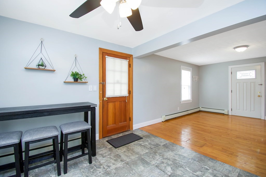 33 Highland Park Road Rutland, MA 01543 - Photo 8 of 36