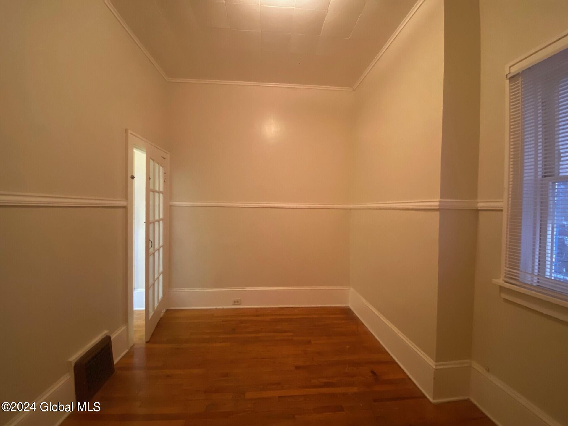 118 3rd Street Troy, NY 12180 - Photo 12 of 26 thumbnail_IMG_2197