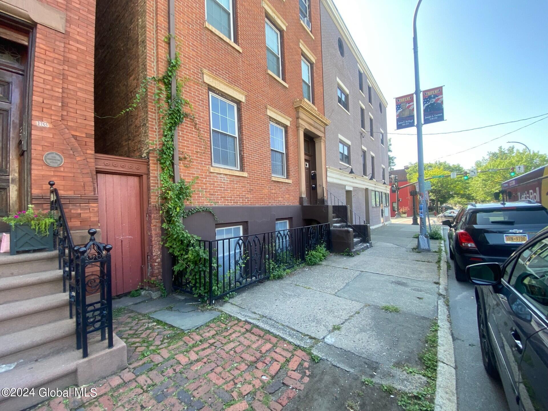 118 3rd Street Troy, NY 12180 - Photo 3 of 26 thumbnail_IMG_2194