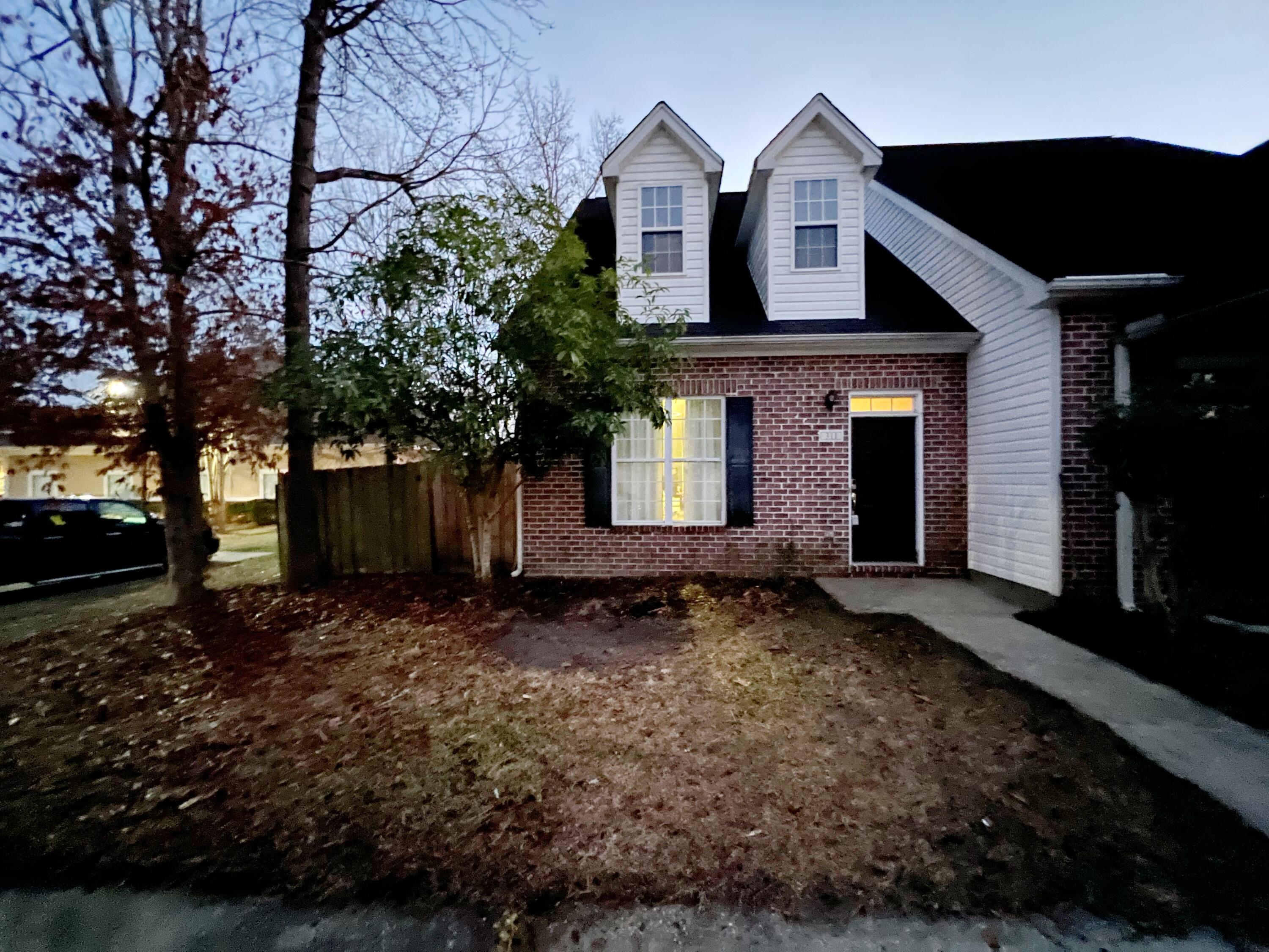311 Springview Lane Summerville, SC 29485 - Photo 1 of 15 311SpringviewLn01