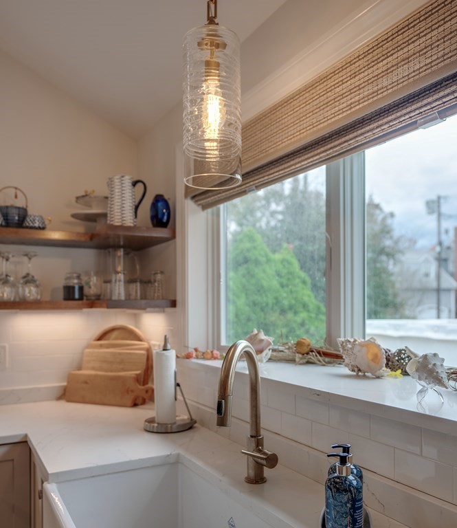 7 Marbee Road Rockport, MA 01966 - Photo 10 of 39