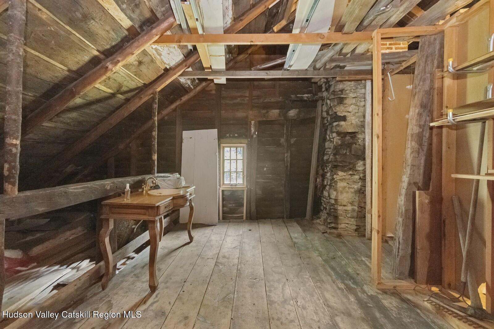 50 Conklin Hill Road Milton, NY 12547 - Photo 25 of 38 13-10_50ConklinHillRd_2010_LargeAttic
