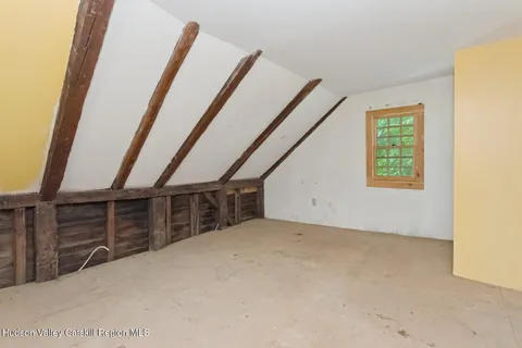 $395,000 | 50 Conklin Hill Road, Milton, NY 12547