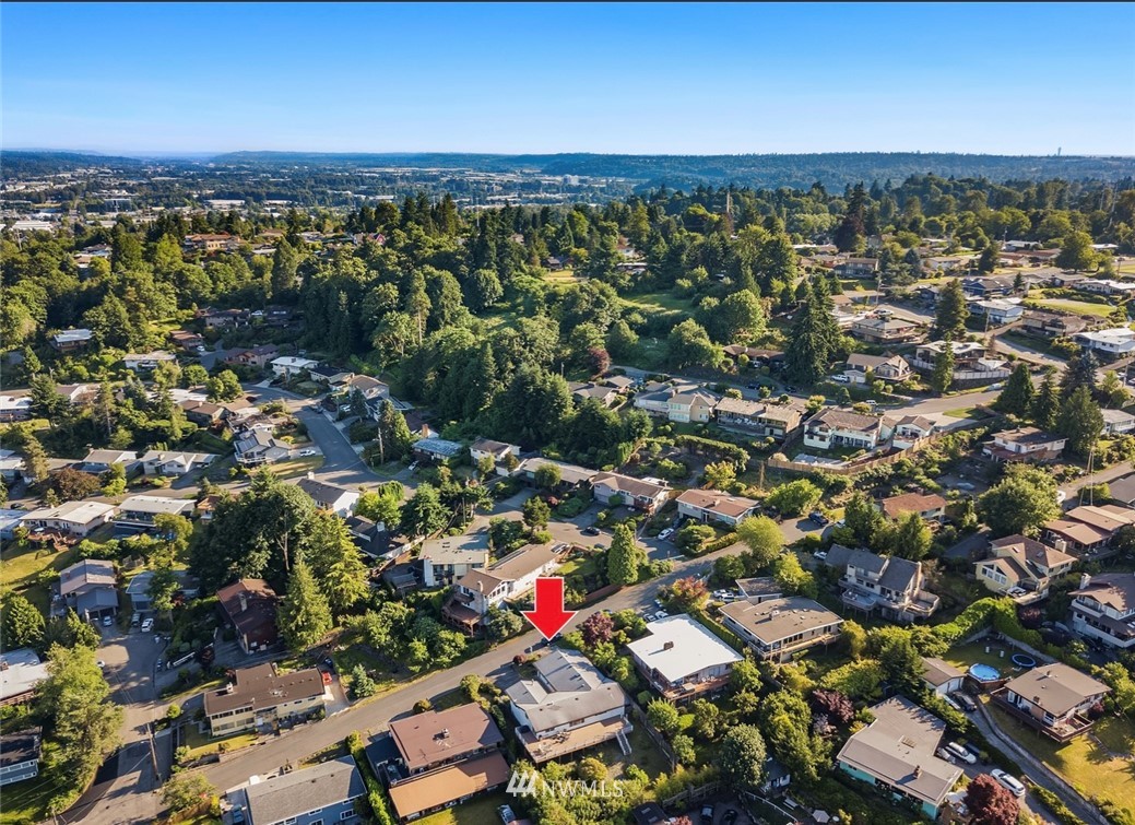 8514 South 125th Street Renton, WA 98057 - Photo 4 of 30