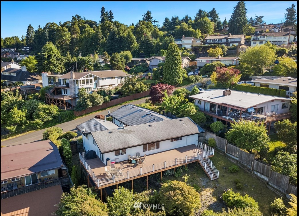 8514 South 125th Street Renton, WA 98057 - Photo 5 of 30
