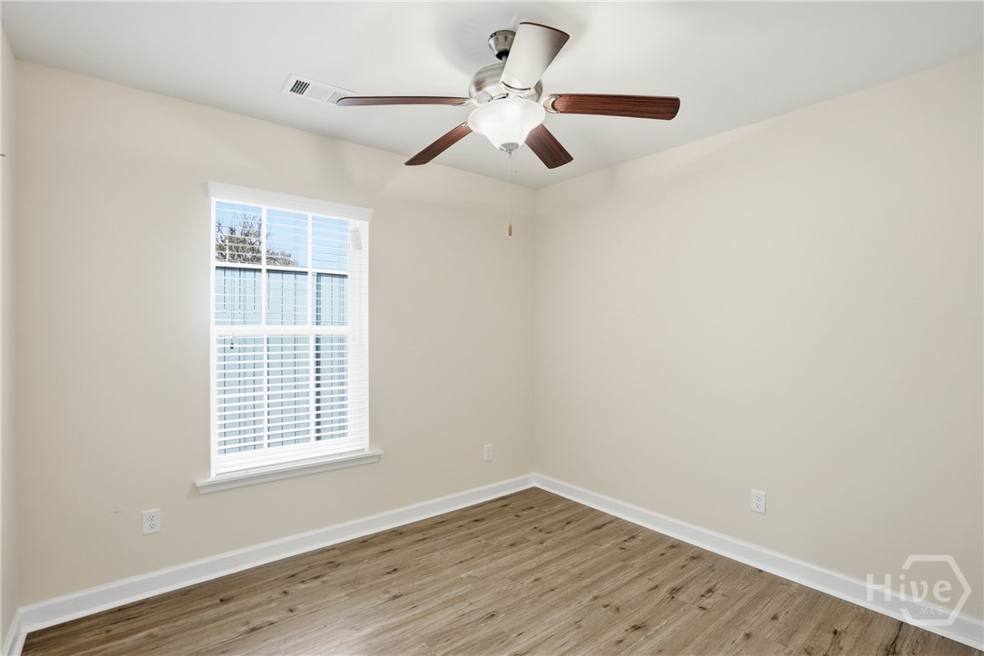 724 Dixon Street Savannah, GA 31405 - Photo 15 of 28