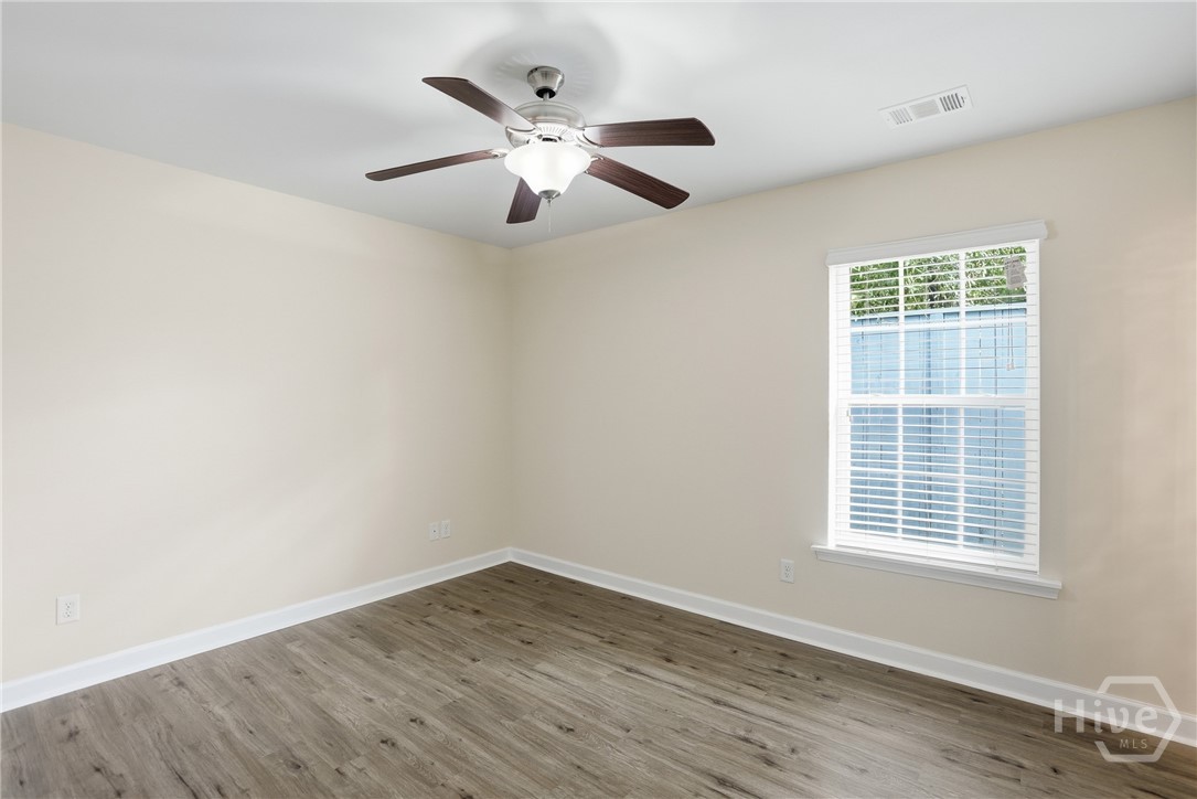 724 Dixon Street Savannah, GA 31405 - Photo 17 of 28