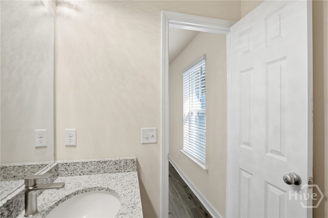 724 Dixon Street Savannah, GA 31405 - Photo 22 of 28