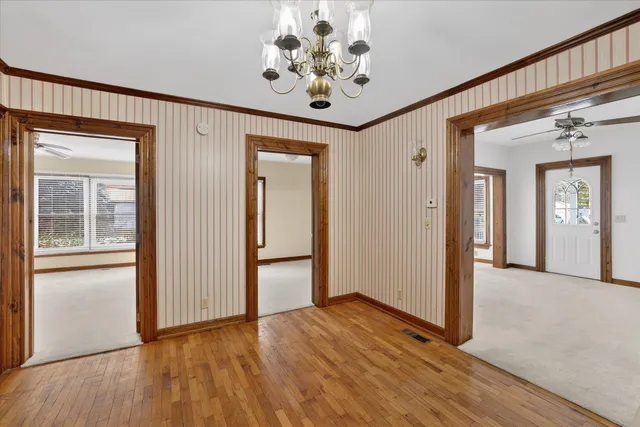 $229,900 | 824 East Grand River Avenue, Williamston, MI 48895