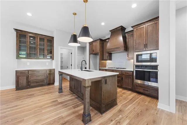 $663,940 | 4845 Northwest Martin Street, Riverside, MO 64151