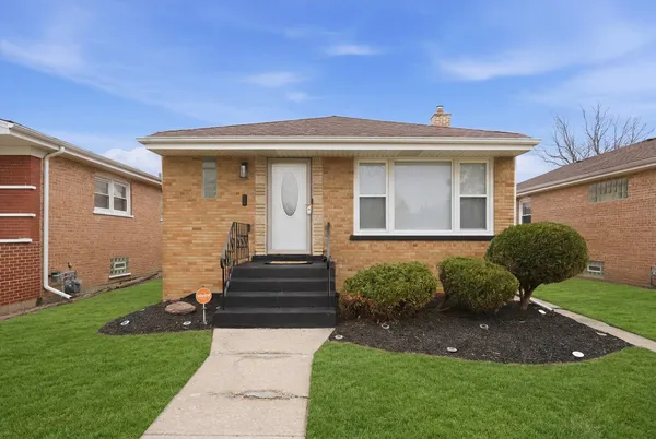 $200,000 | 15505 Drexel Avenue, Dolton, IL 60419