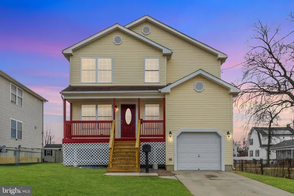 $440,000 | 723 Woodland Avenue, Burlington, NJ 08016