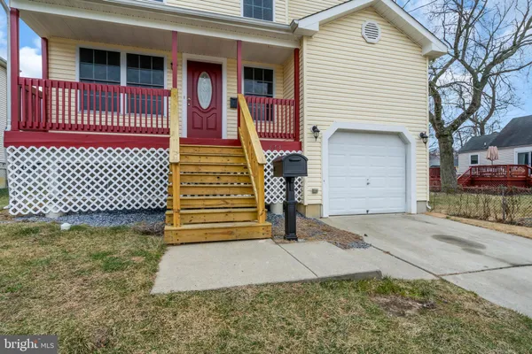 $440,000 | 723 Woodland Avenue, Burlington, NJ 08016
