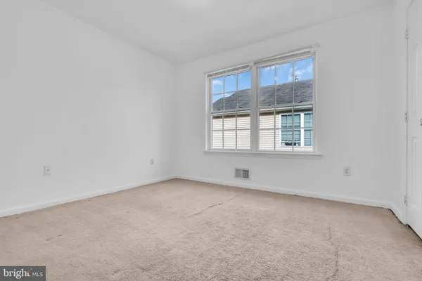 $440,000 | 723 Woodland Avenue, Burlington, NJ 08016