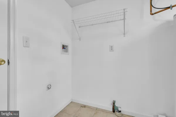 $440,000 | 723 Woodland Avenue, Burlington, NJ 08016