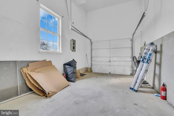 $440,000 | 723 Woodland Avenue, Burlington, NJ 08016