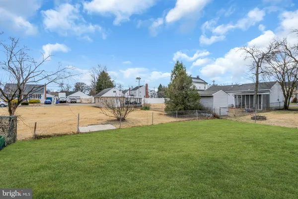 $440,000 | 723 Woodland Avenue, Burlington, NJ 08016